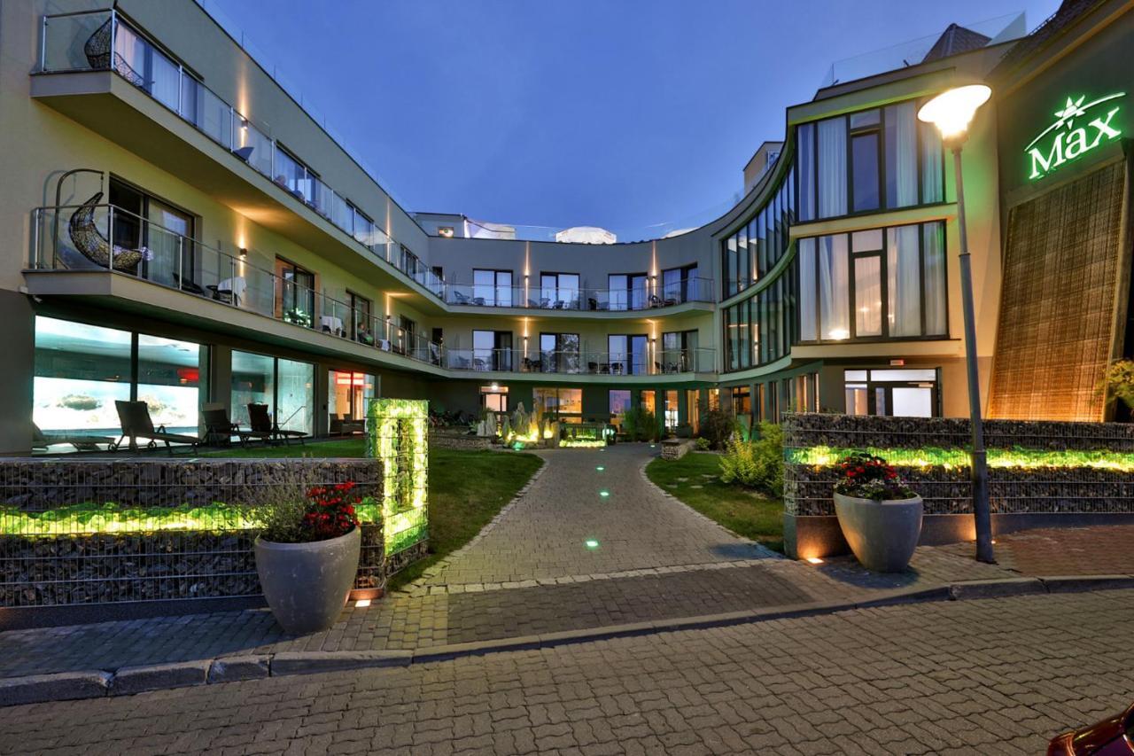 אוסטרוני מורסקי Max Health Resort Spa מראה חיצוני תמונה