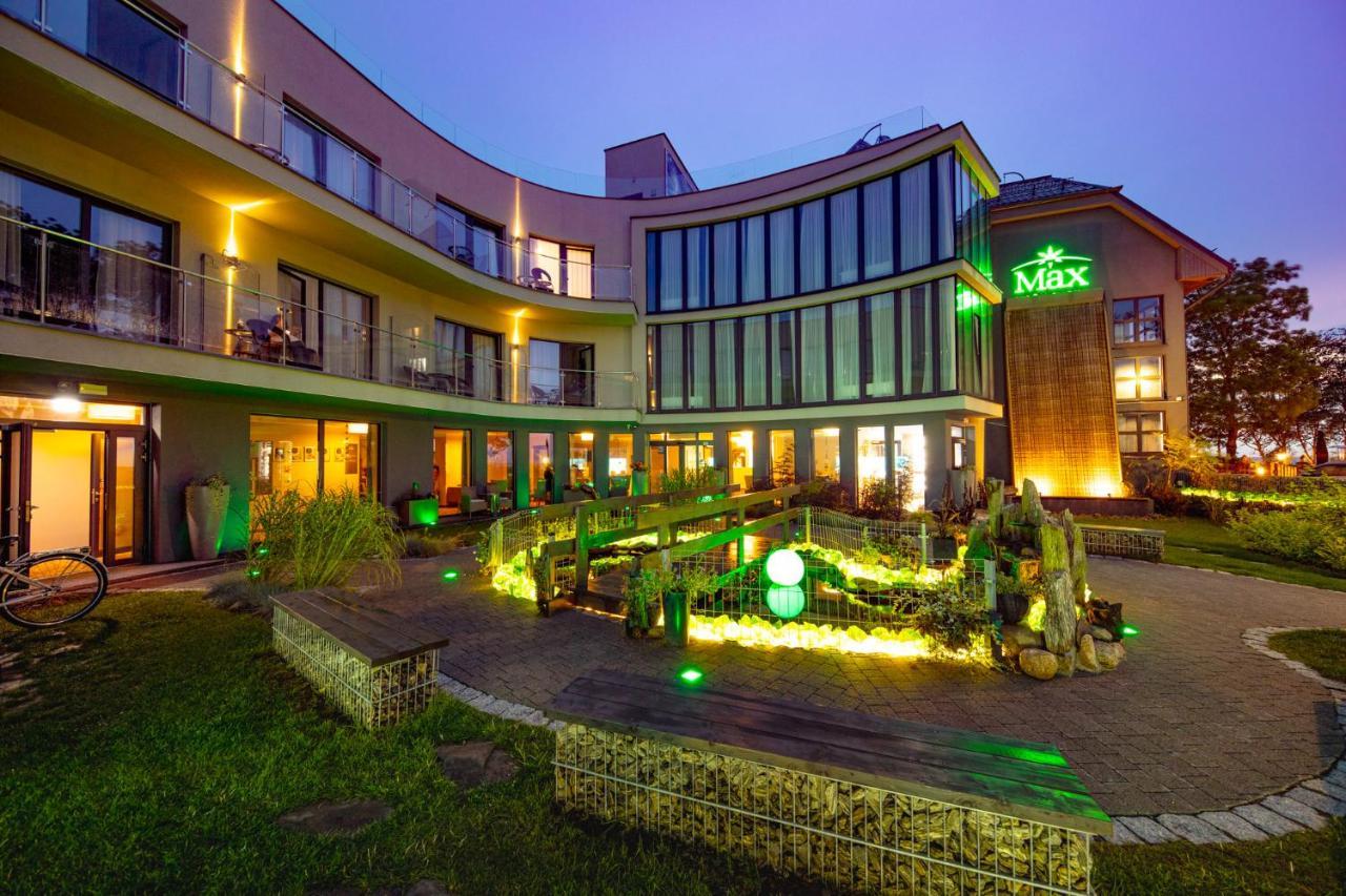 אוסטרוני מורסקי Max Health Resort Spa מראה חיצוני תמונה