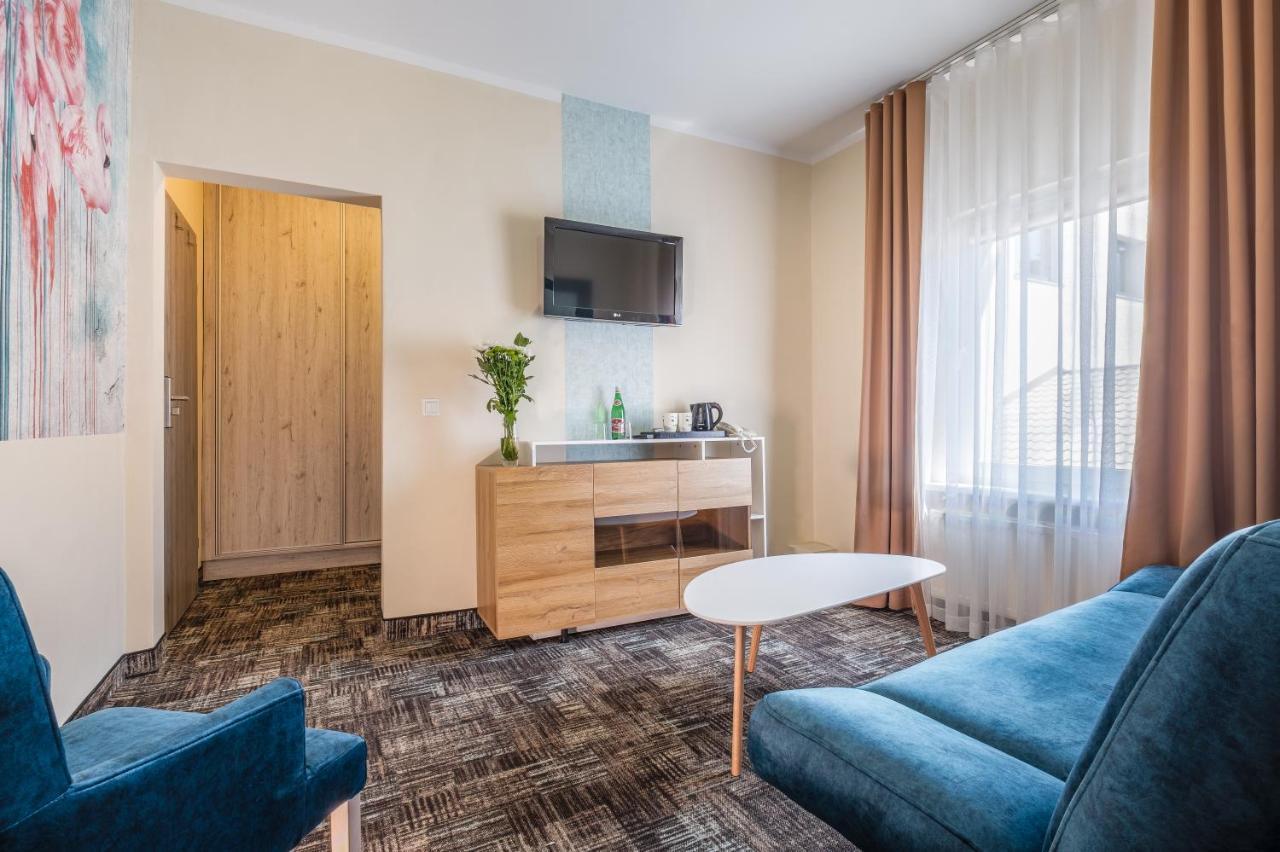אוסטרוני מורסקי Max Health Resort Spa מראה חיצוני תמונה